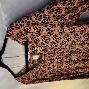 NWOT O'Neill pleated blouse with 3/4 sleeves Sz small